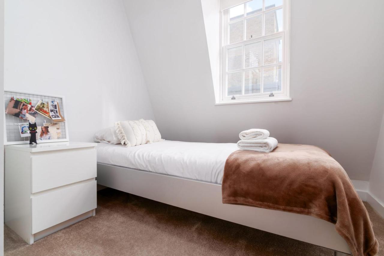 Casa vacanze Guestready - Mews House - Spacious 2br In West Kensington *